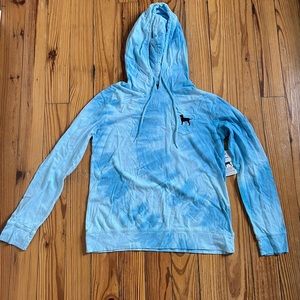 the black dog - women’s sky spiral tie dye long sleeve tshirt